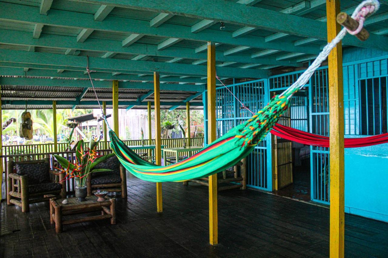 Refugio Mr Jerry Eco House Hotell Bahia Solano Eksteriør bilde