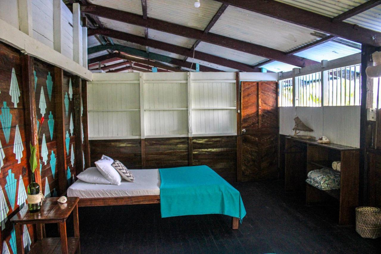 Refugio Mr Jerry Eco House Hotell Bahia Solano Eksteriør bilde